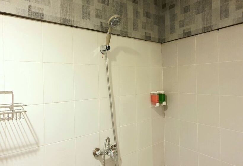 膳宿费 Comfy Room In Piliau Residence