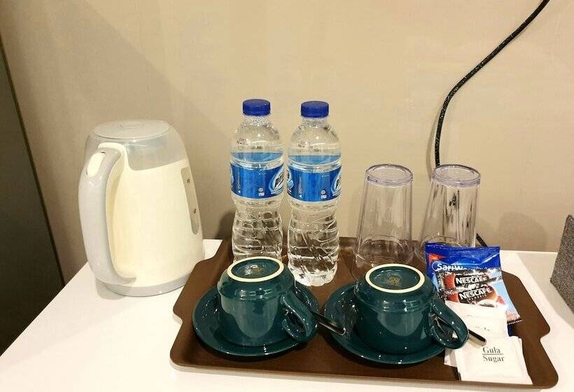 膳宿费 Comfy Room In Piliau Residence