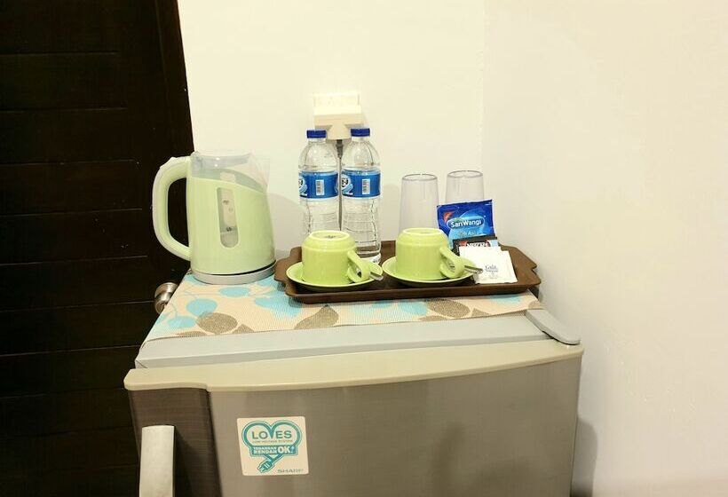 膳宿费 Comfy Room In Piliau Residence