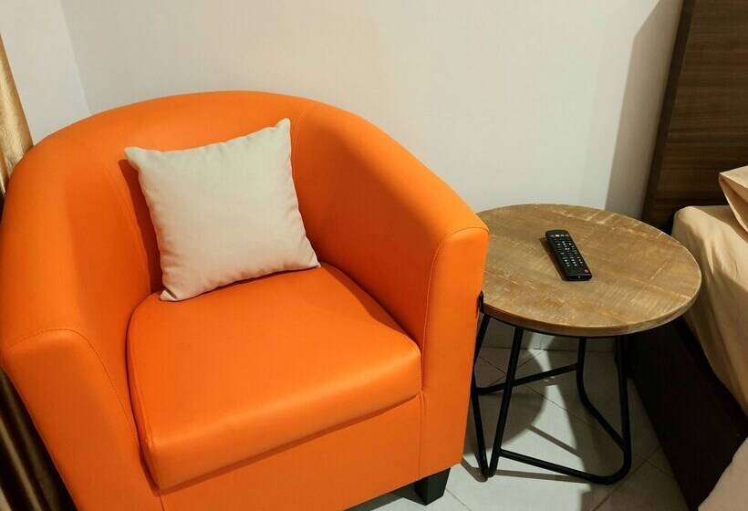 膳宿费 Comfy Room In Piliau Residence