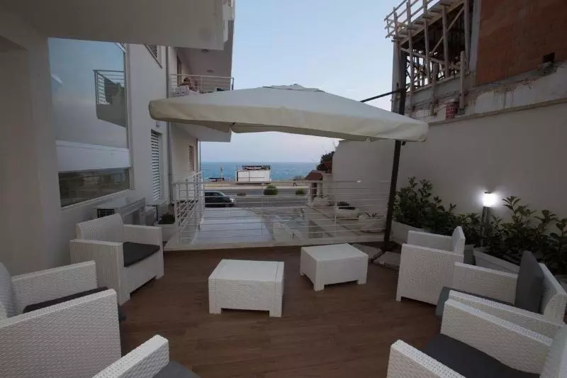 Majatalo Spuma Di Mare