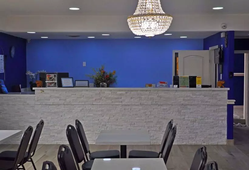 ホテル Americas Best Value Inn Brenham