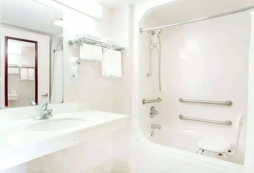 호텔 Howard Johnson By Wyndham Perry Ga