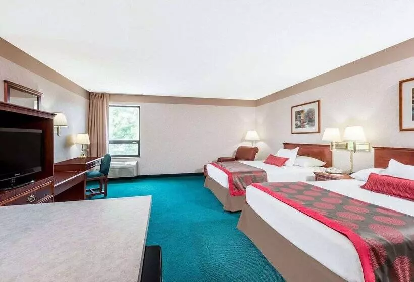 호텔 Ramada By Wyndham Strasburg Dover