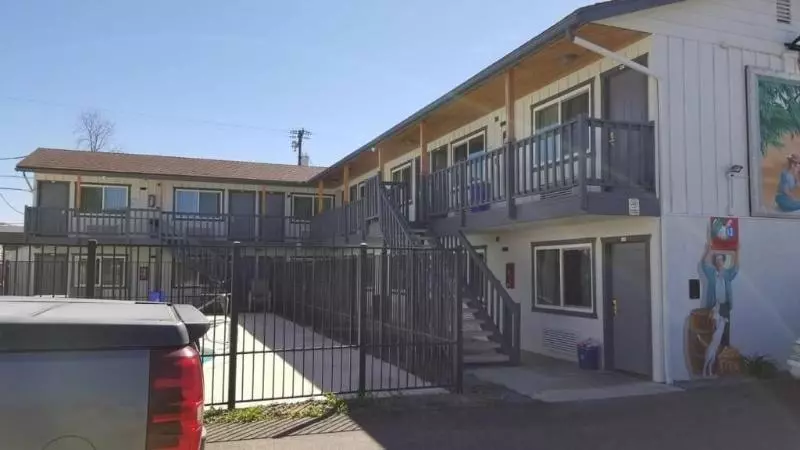 בית מלון כפרי Ramona Valley Inn