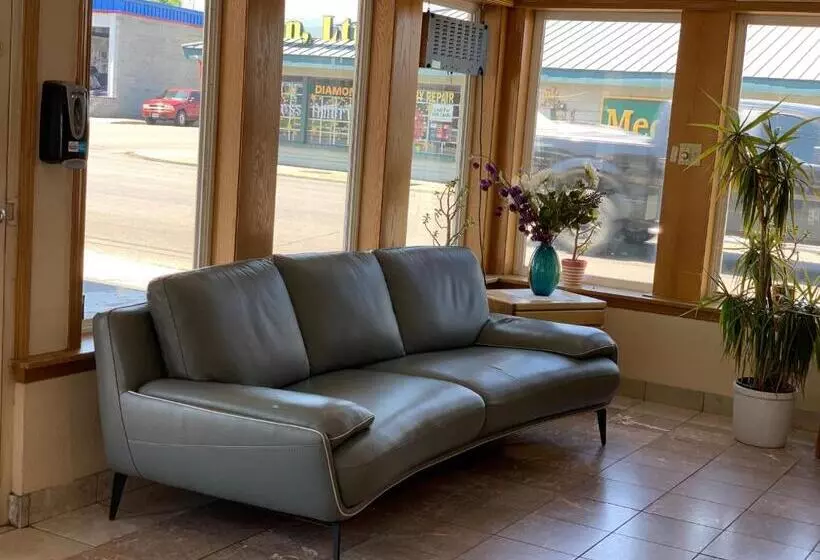 בית מלון כפרי Red Carpet Inn Medford