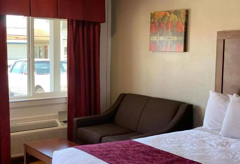 בית מלון כפרי Red Carpet Inn Medford