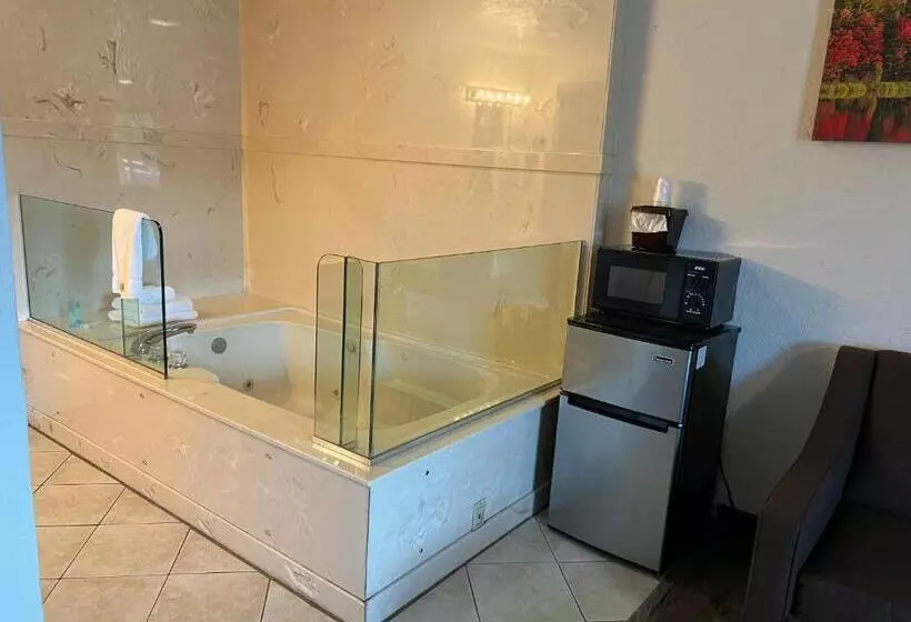 בית מלון כפרי Red Carpet Inn Medford