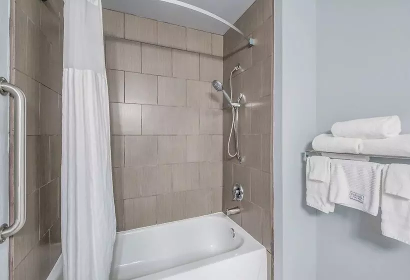 ホテル Red Lion Inn & Suites Sequim At Olympic National Park