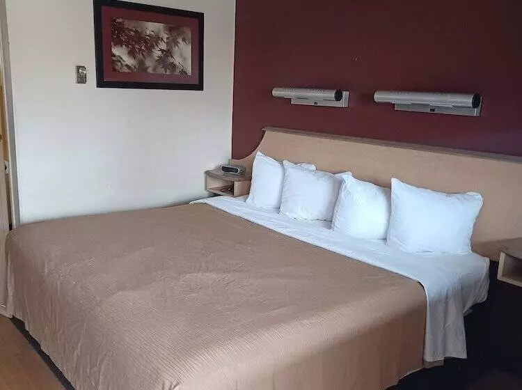 فندق Red Oak Inn Detroit Metro Airport   Belleville