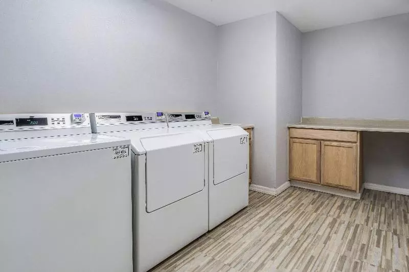 בית מלון כפרי Red Roof Inn Phoenix North I 17 At Bell Rd