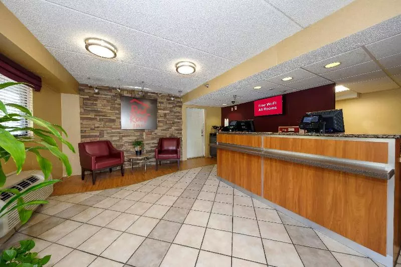 בית מלון כפרי Red Roof Inn Tampa  Brandon