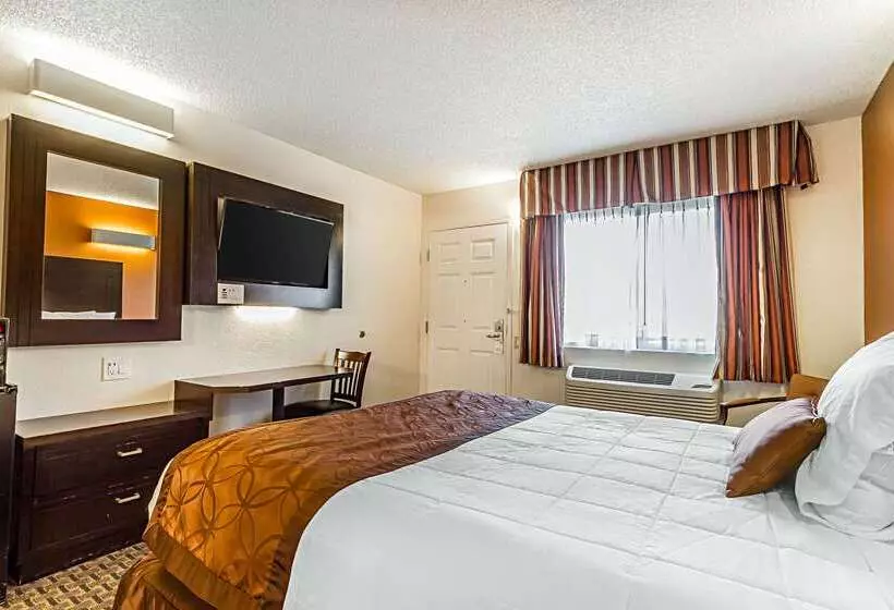 Отель Rodeway Inn Wine Country