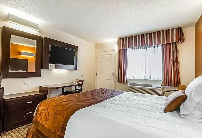 Отель Rodeway Inn Wine Country