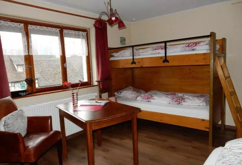 ベッドアンドブレックファースト Chambre D'hotes Petit Arnsbourg