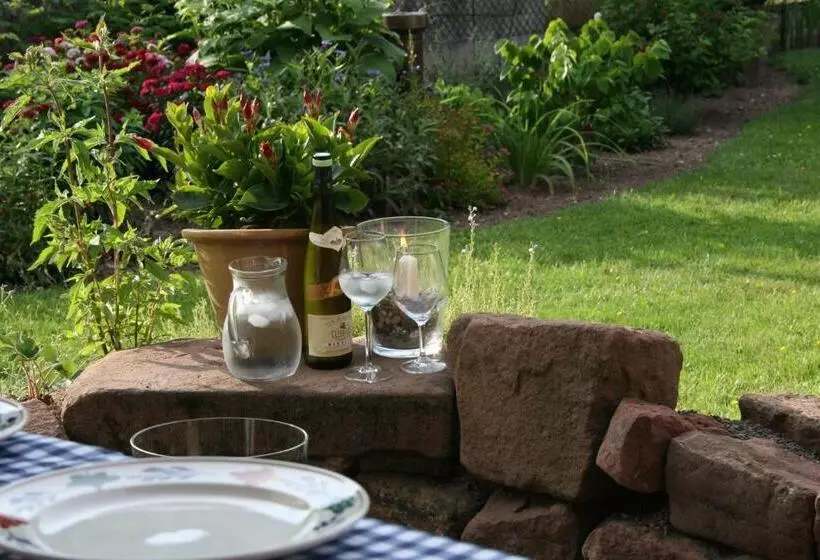 ベッドアンドブレックファースト Chambre D'hotes Petit Arnsbourg