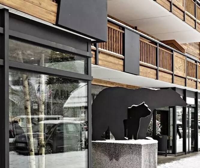 Hotelli Mgm Hôtels & Résidences – Hôtel Les Suites D’alexane