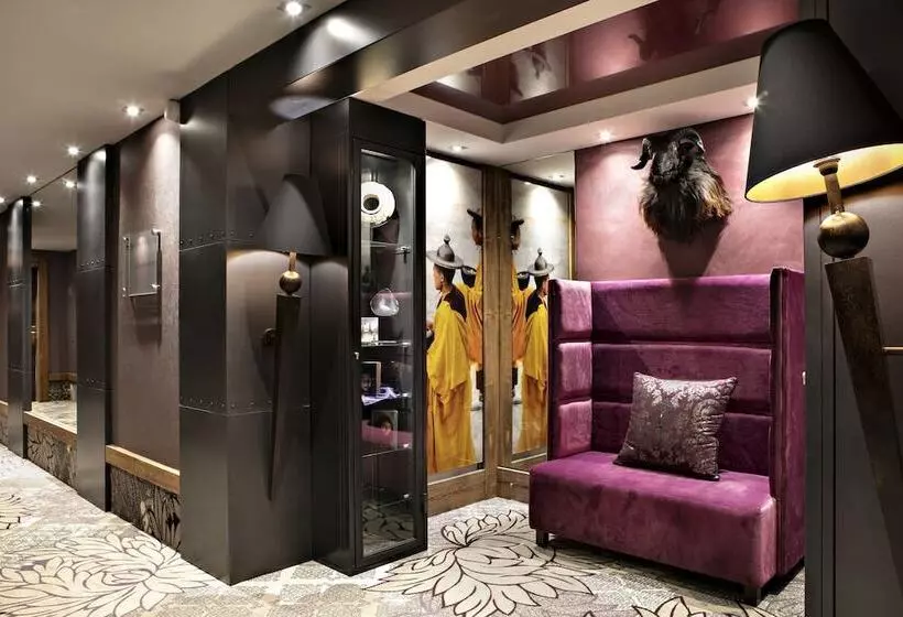 Hotelli Mgm Hôtels & Résidences – Hôtel Les Suites D’alexane