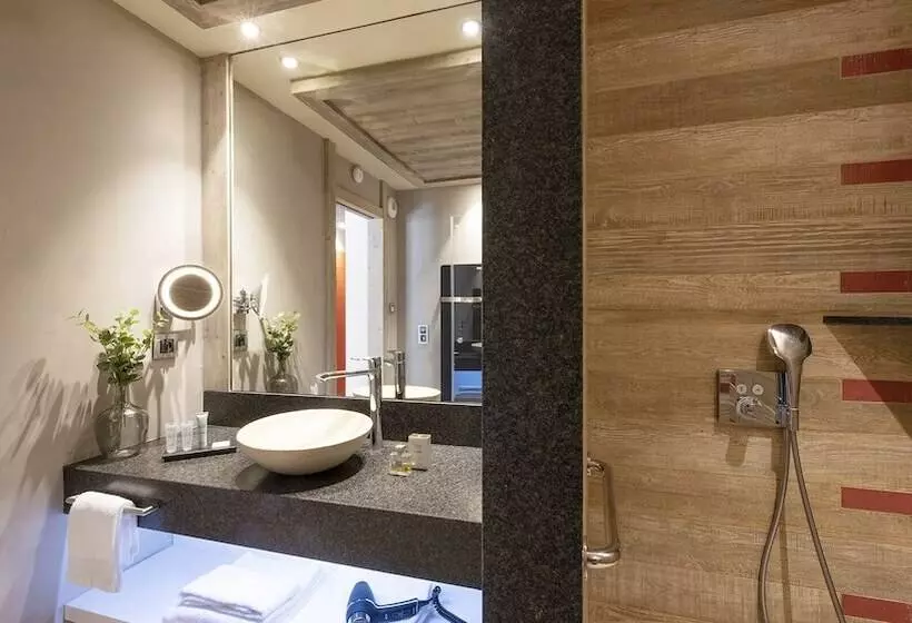 Hotelli Mgm Hôtels & Résidences – Hôtel Les Suites D’alexane