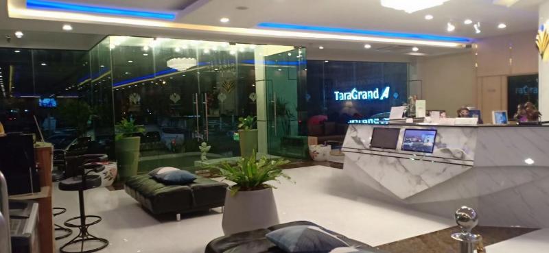 酒店 Tara Grand