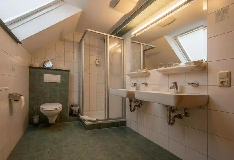 Hotelli Zur Margarethenmühle   Landgasthof Und Wald