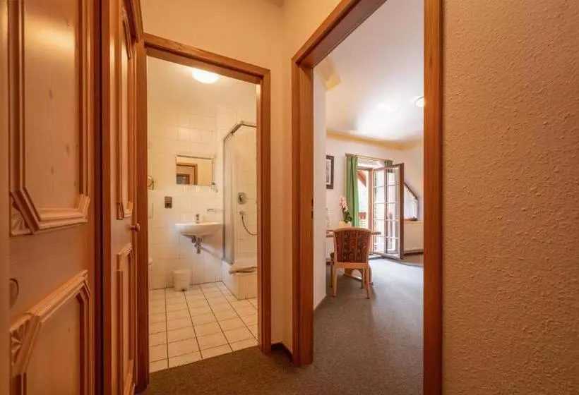 Hotelli Zur Margarethenmühle   Landgasthof Und Wald