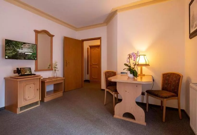 Hotelli Zur Margarethenmühle   Landgasthof Und Wald