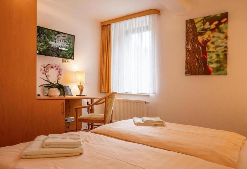 Отель Zur Margarethenmühle   Landgasthof Und Wald