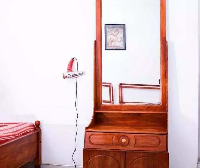 پانسیون Friends Home