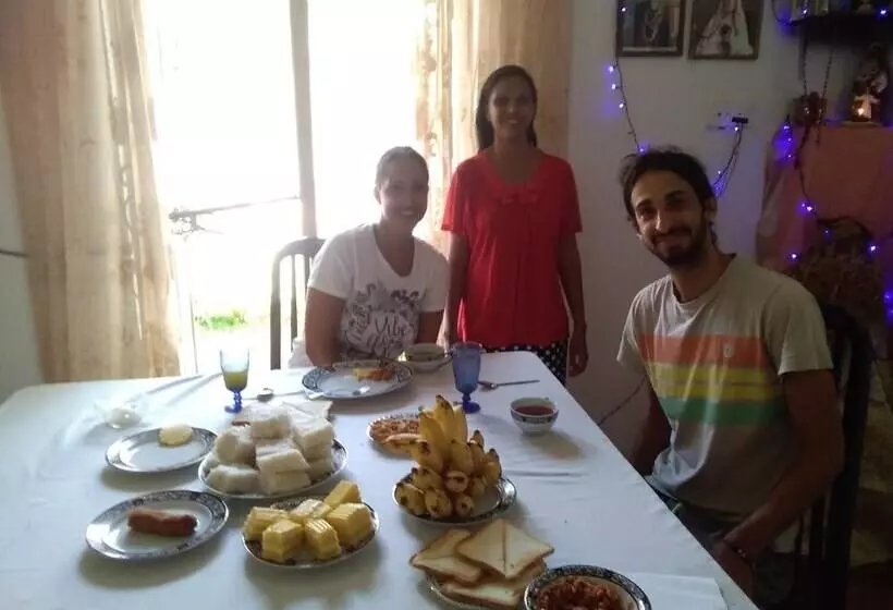 پانسیون Friends Home