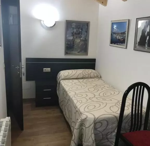 Majatalo Kilometro 15