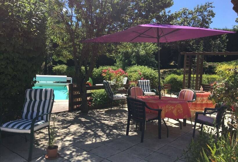 פנסיון L Escale Du Loup Blanc