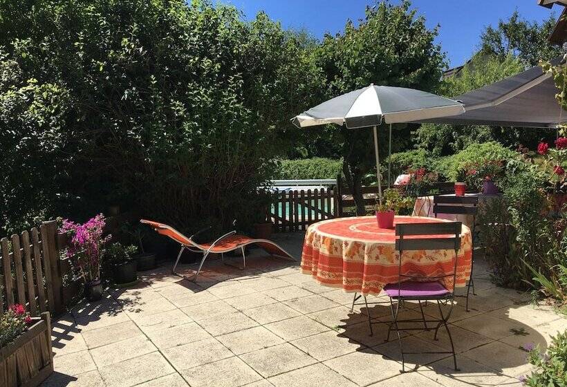 פנסיון L Escale Du Loup Blanc