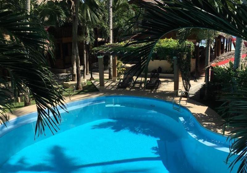 Hotel Pyramid Beach Resort