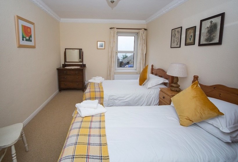 Braistywoods Cottage