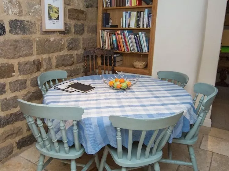 Braistywoods Cottage