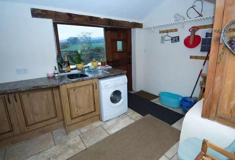 Braistywoods Cottage