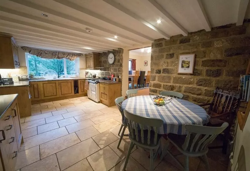 Braistywoods Cottage