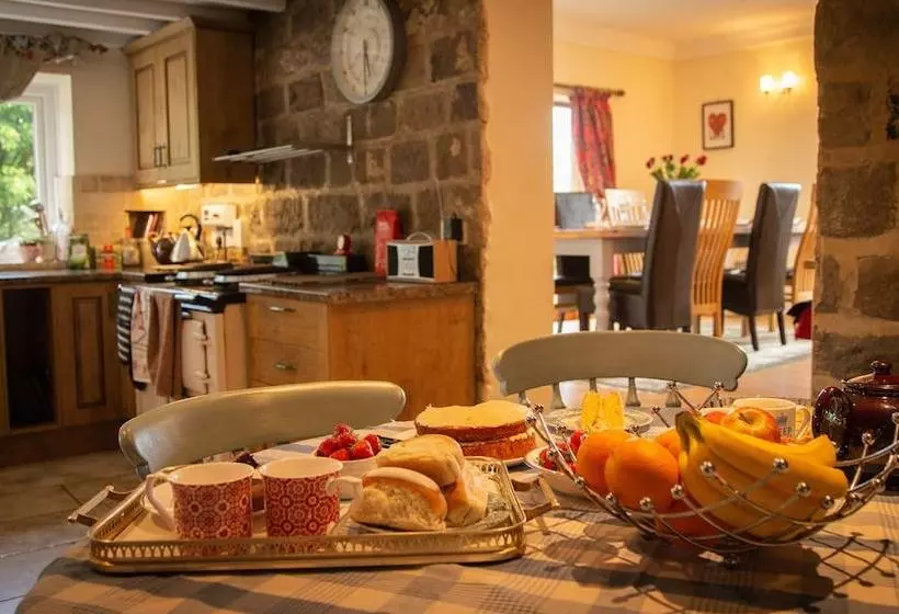 Braistywoods Cottage