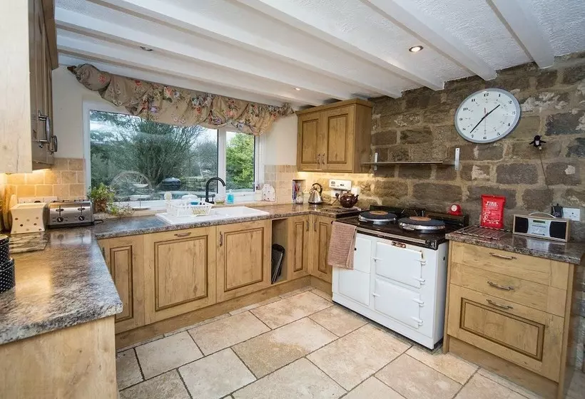 Braistywoods Cottage