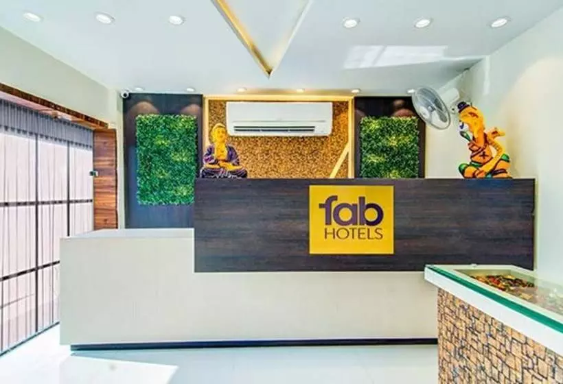 Fabhotel Nayyar Inn