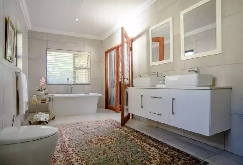 Hotelli The Reserve Boutique