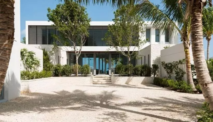 Villa Awa
