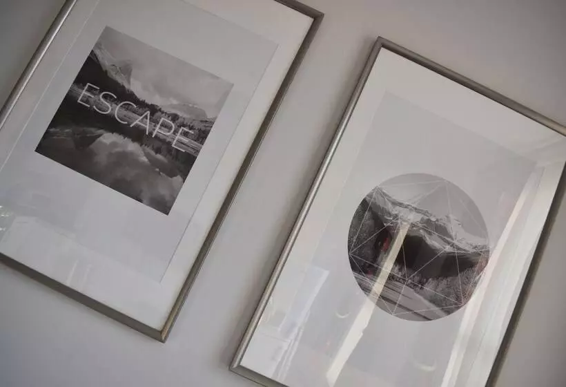 Apartments Argyle Square