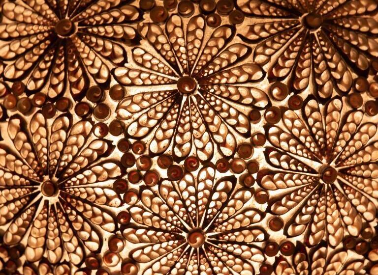 تختخواب و صبحانه La Maison Charmante