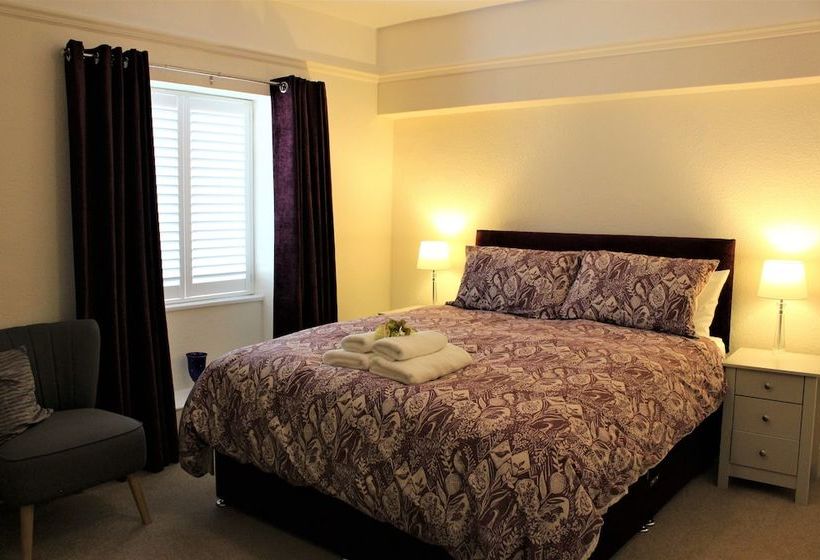 ベッドアンドブレックファースト Raven Haven Glastonbury