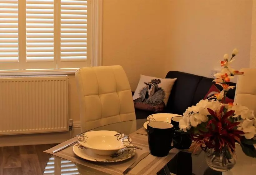 ベッドアンドブレックファースト Raven Haven Glastonbury