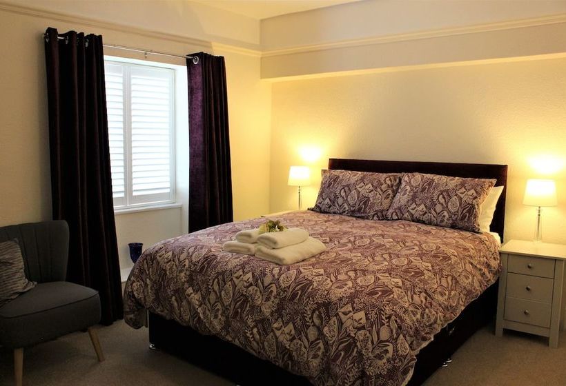 ベッドアンドブレックファースト Raven Haven Glastonbury