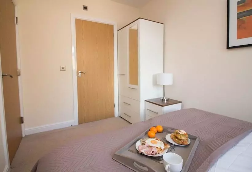 Bracken Hill Lodge
