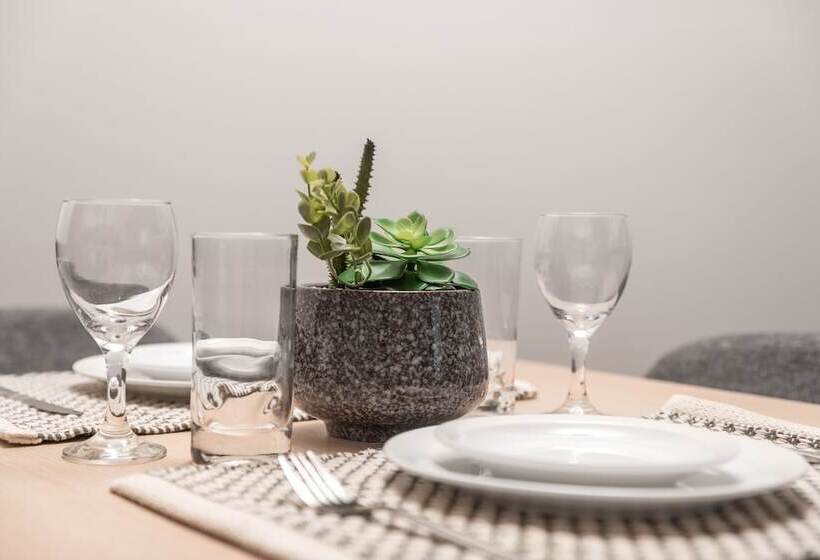 Domi Serviced Apartments